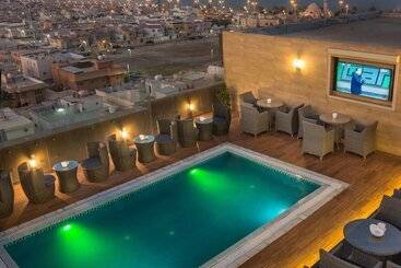 هتل Naviti Warwick Dammam