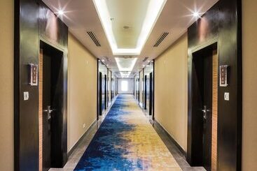هتل Naviti Warwick Dammam
