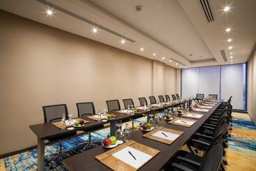 هتل Naviti Warwick Dammam