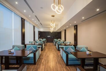 هتل Naviti Warwick Dammam