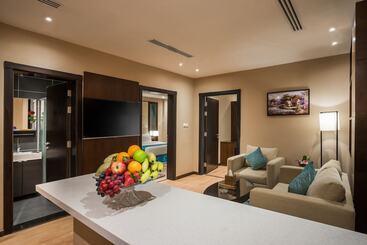 هتل Naviti Warwick Dammam