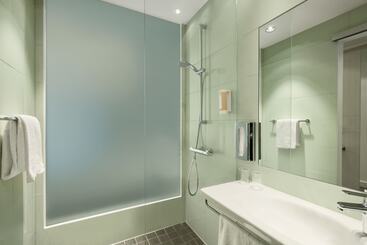 هتل Super 8 By Wyndham Dresden