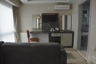 Prusias Otel