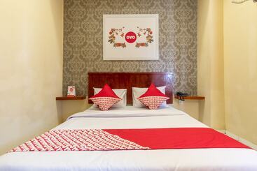 Capital O 615 Residence Puri Hotel Syariah