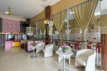 Capital O 615 Residence Puri Hotel Syariah