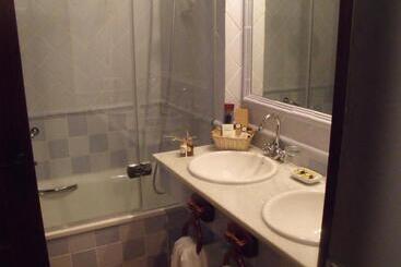پانسیون Hostal La Panavera
