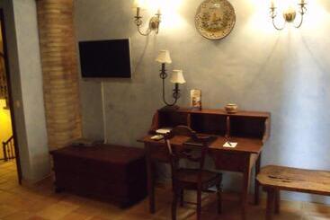 پانسیون Hostal La Panavera