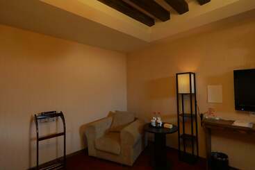 هتل Hui Guesthouse