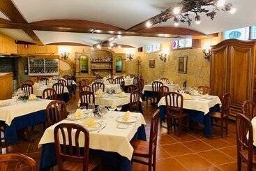 پانسیون Hostal El Sequero