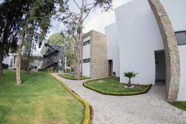 هتل Boutique Camino Del Bosque By Rotamundos