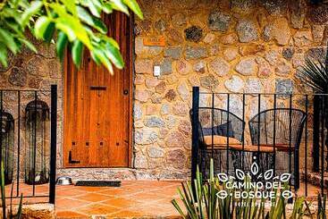 هتل Boutique Camino Del Bosque By Rotamundos