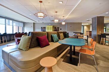 هتل Home2 Suites By Hilton Amherst Buffalo