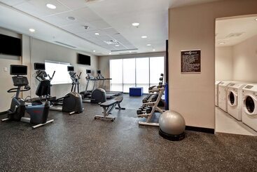 هتل Home2 Suites By Hilton Amherst Buffalo