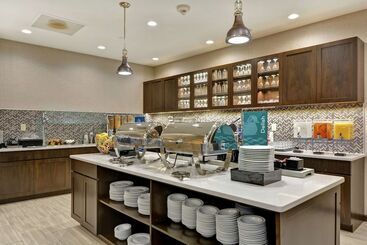 هتل Homewood Suites By Hilton Poughkeepsie