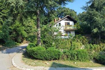 پانسیون Nena & Rale Rooms