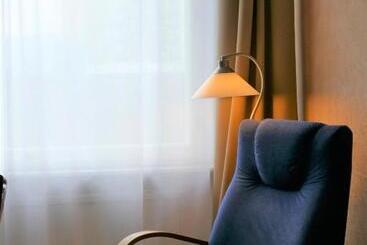 هاستل Linnanpiha Bed & Breakfast