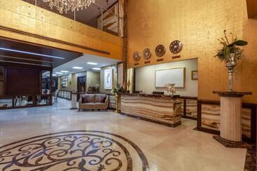 هتل Wyndham Torreon