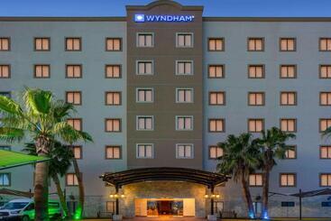 هتل Wyndham Torreon