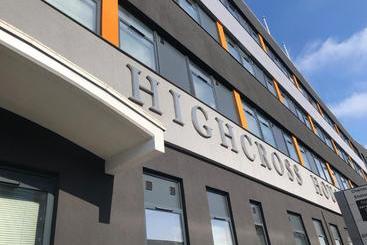 Showcase Apartments  Highcross House Apart