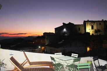 تختخواب و صبحانه Casa Mazzone