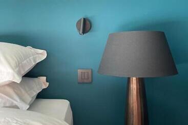 هتل Ostan Hôtel Boutique