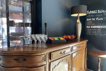 هتل Ostan Hôtel Boutique