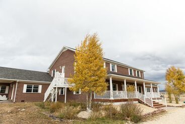 Общежитие Lamp Post Lodge