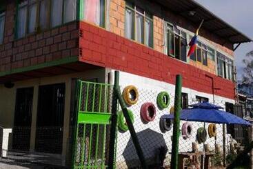 هاستل Vivienda Turistica Yerbabuena