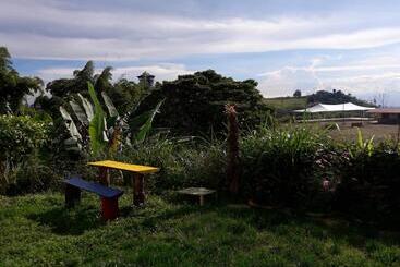 هاستل Vivienda Turistica Yerbabuena