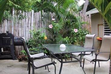 تختخواب و صبحانه Casa De Tortuga