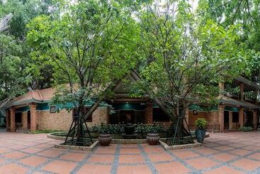 Phuong Nam Resort