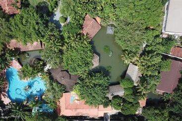 Phuong Nam Resort