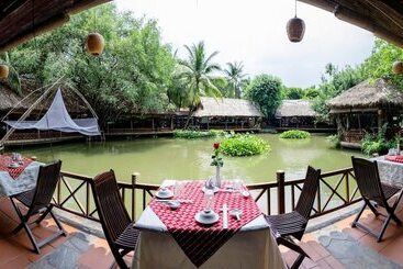 Phuong Nam Resort