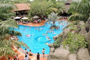 Phuong Nam Resort