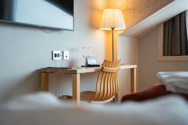 Wood Hotel By Frich S
