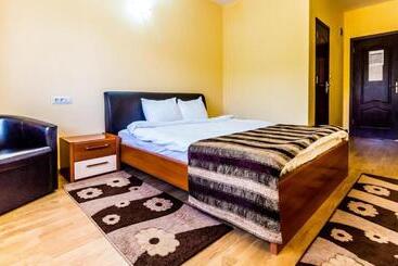 בית מלון כפרי Complex Ancora