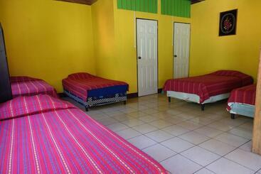 پانسیون El Portal De Champey