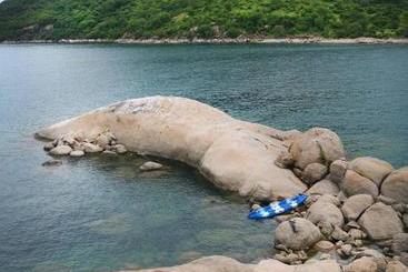 پانسیون Monkey Bay Beach Lodge