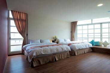 تختخواب و صبحانه Lk Breakfast And Beds