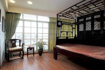 تختخواب و صبحانه Lk Breakfast And Beds
