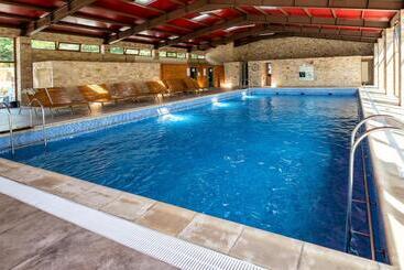 בית מלון כפרי Complex Turistic Casa Romaneasca
