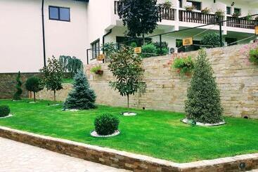 בית מלון כפרי Complex Turistic Casa Romaneasca
