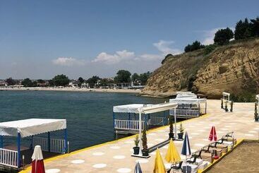 هتل Family Resort