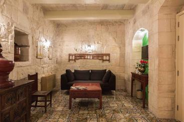 هتل Locanda La Gelsomina