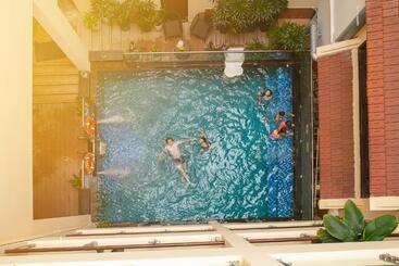 Hanoi Nostalgia Hotel & Spa - Isla Tierra Bomba