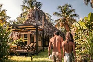 هتل Viajero Tayrona Hostel & Ecohabs