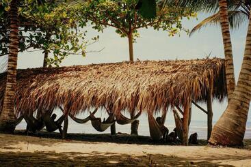 هتل Viajero Tayrona Hostel & Ecohabs