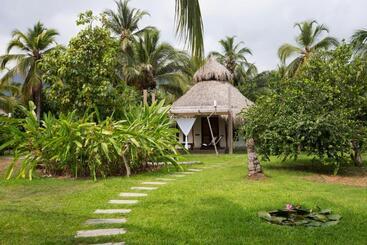 هتل Viajero Tayrona Hostel & Ecohabs