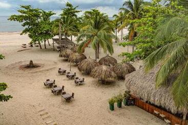 هتل Viajero Tayrona Hostel & Ecohabs