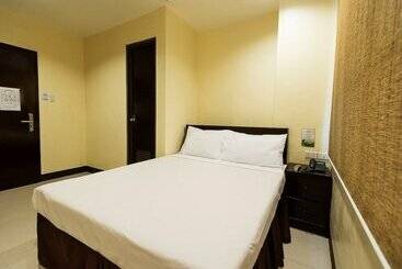 هتل Winzelle Suites